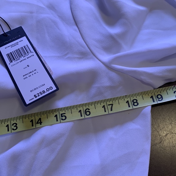 BCBGMAXAZRIA LONG SLEEVE KIMONO TOP - Picture 14 of 16